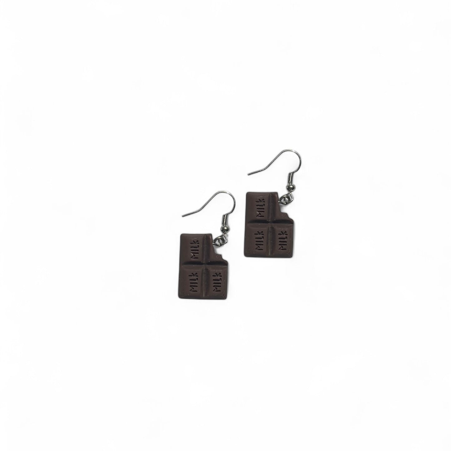 Dark chocolate earring