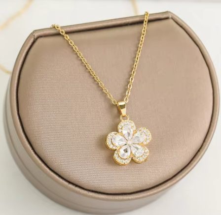 DIMOND necklace
