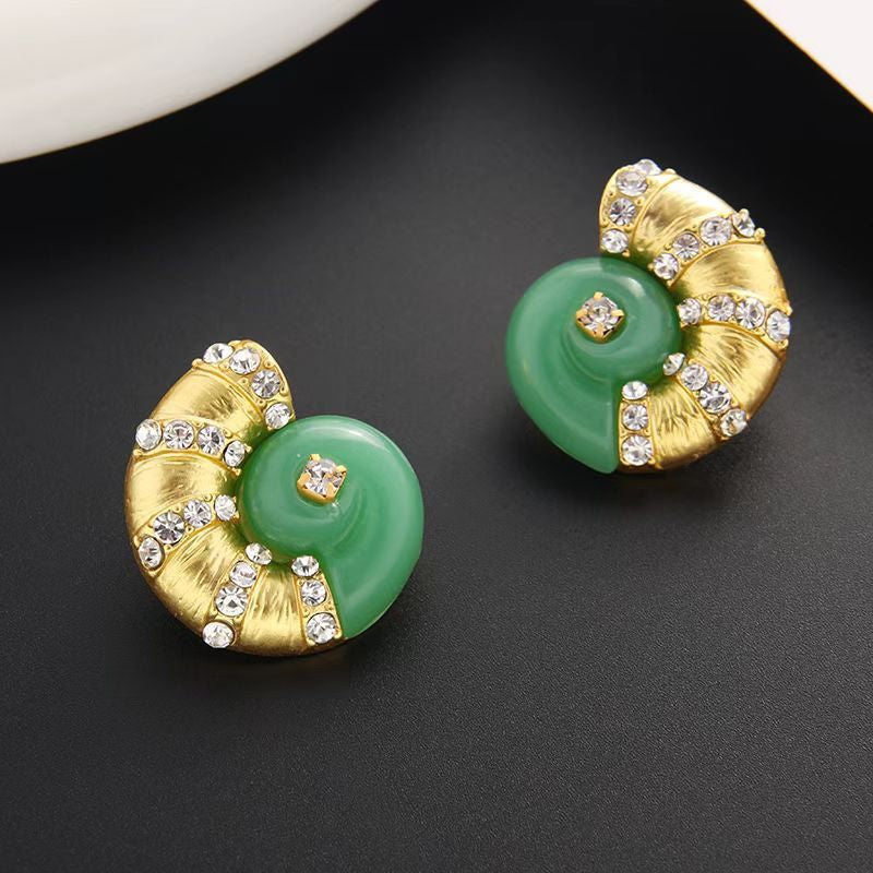 THE ROYAL SHELL 925 silver earring