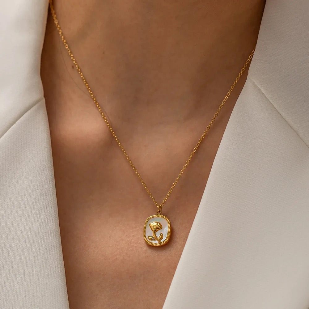 ROSE necklace