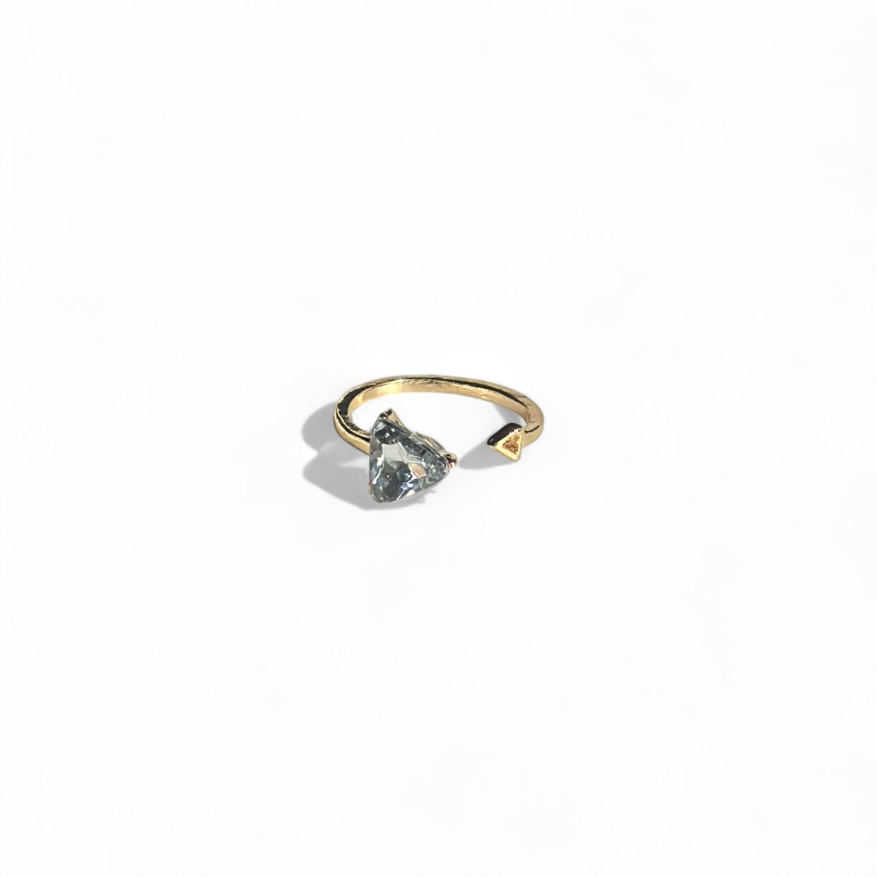 Incomplete stone ring