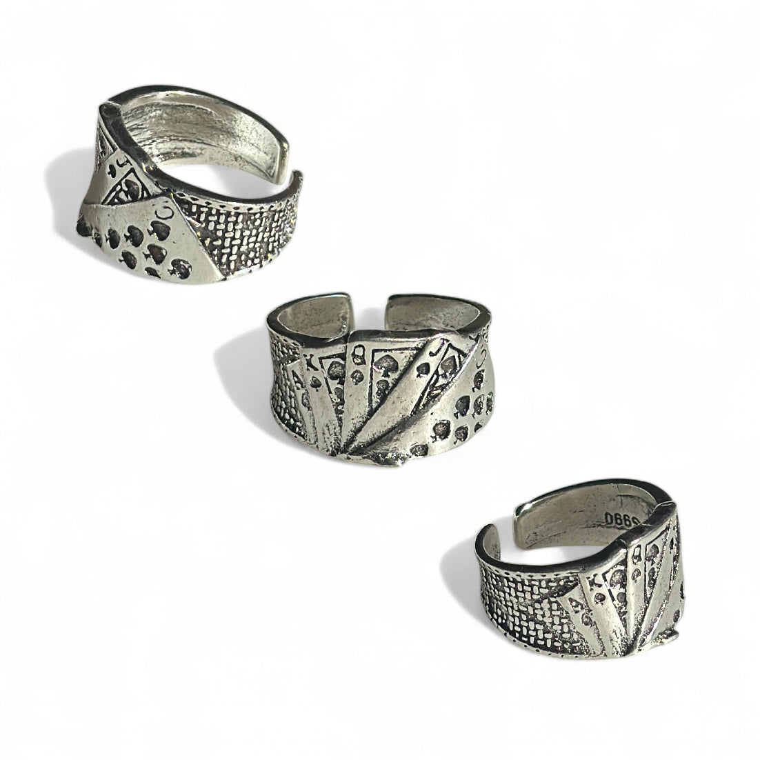 E aesthetic card ring
