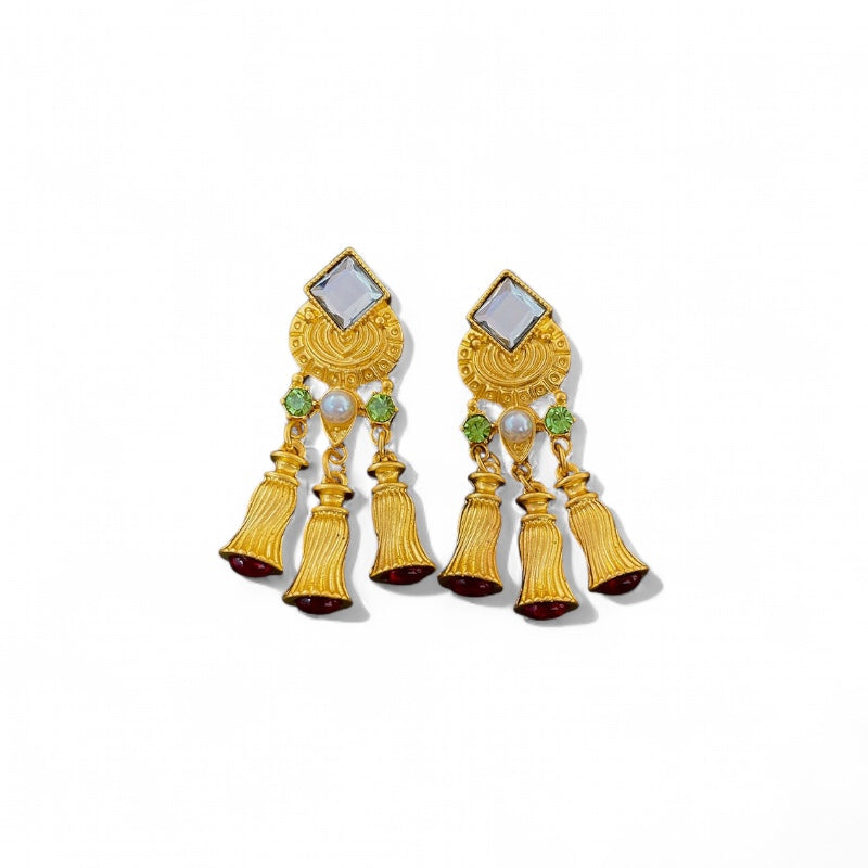 ETHEREAL ENIGMAS 925 silver earring