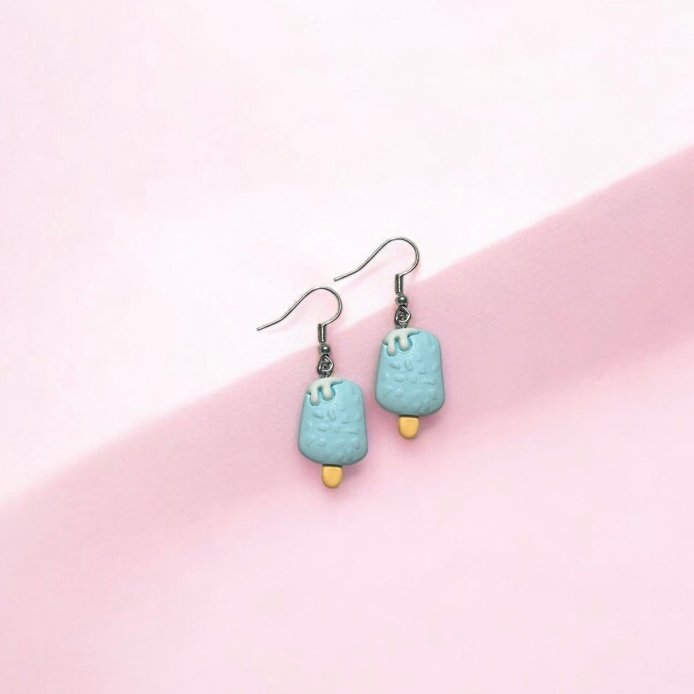 Blue ice cream earring
