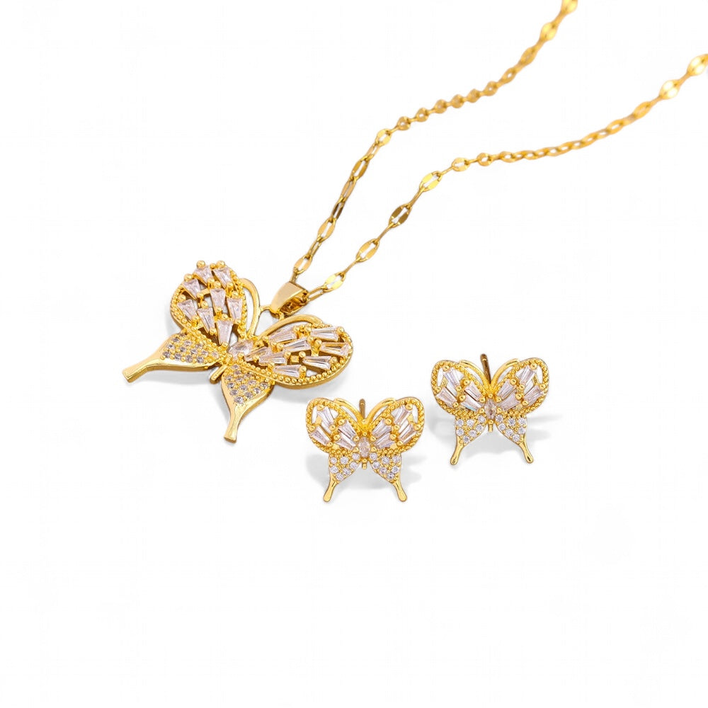 Pretty butterfly necklace