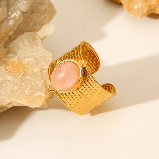Rose quartz aesthete ring