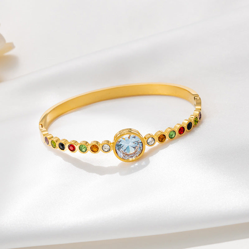 Bracelet of stones