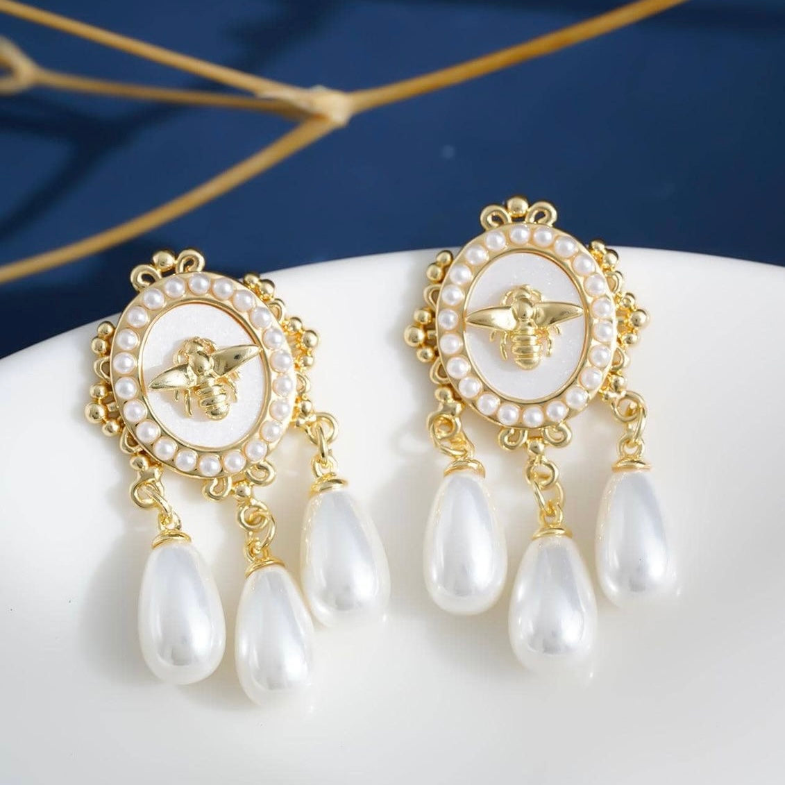 ROYAL WHITE BEE 925 silver