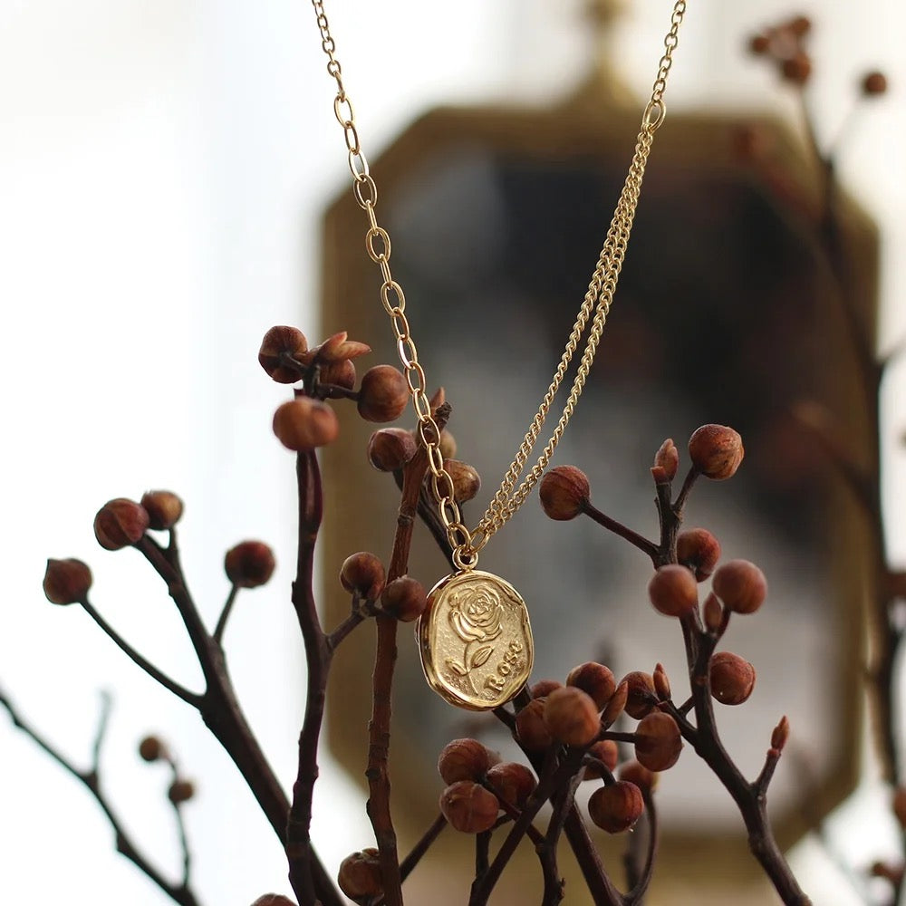 ROSE FONCÉ necklace
