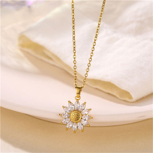 DAISY FLOWER necklace