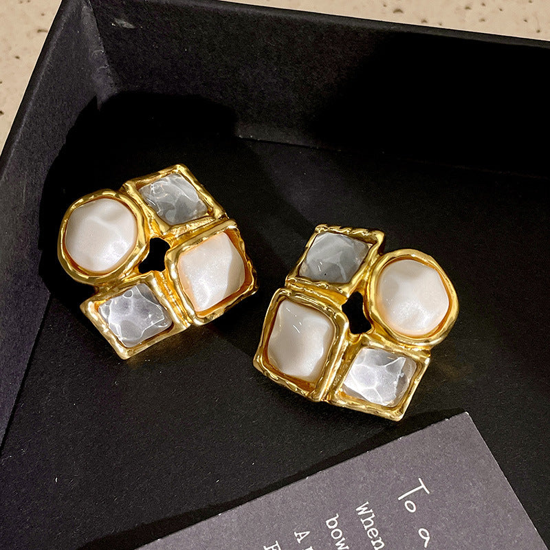ELEGANCE REFLECTS 925 silver earring