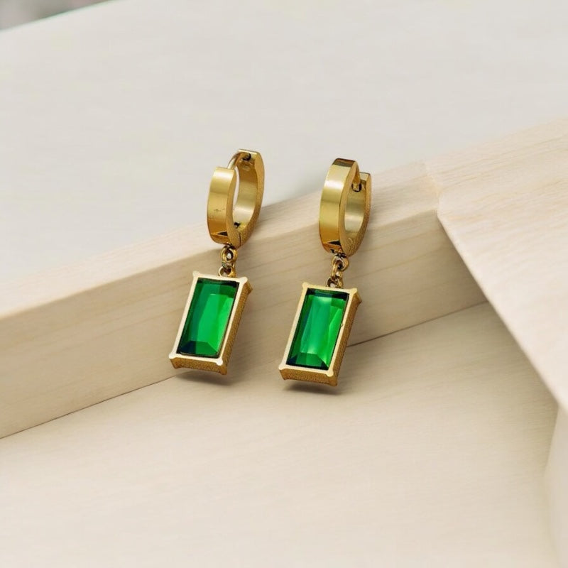 GREENSTONE NECKLACE SET