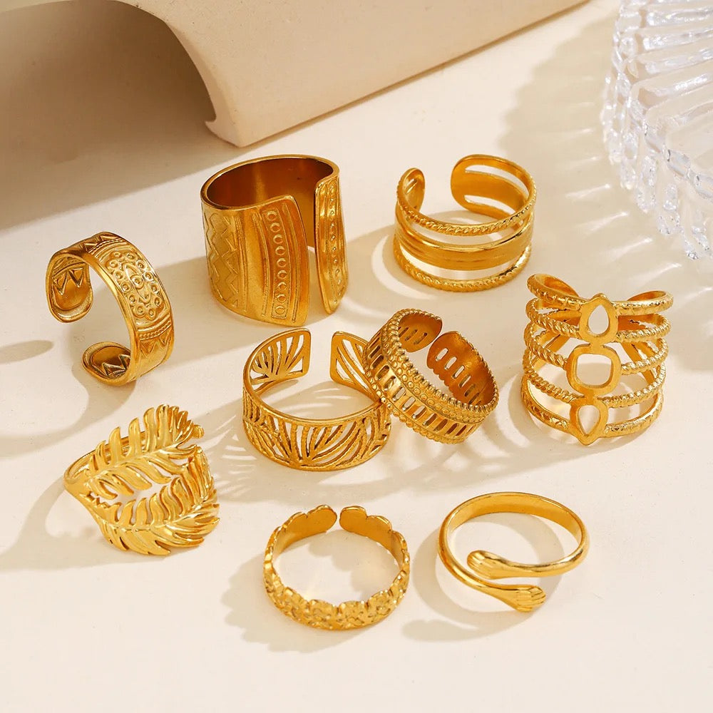 MYKA RING AESTHETE