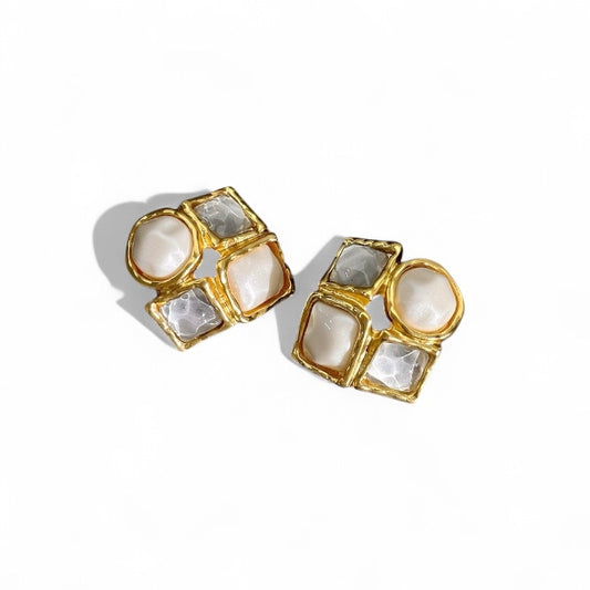 ELEGANCE REFLECTS 925 silver earring