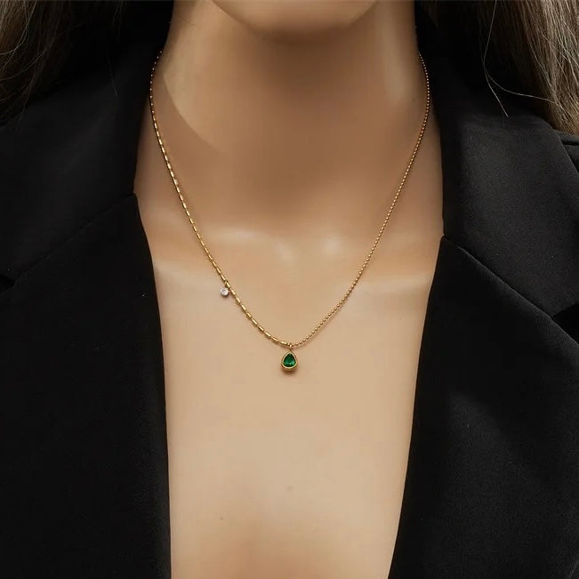 GREEN DROP necklace