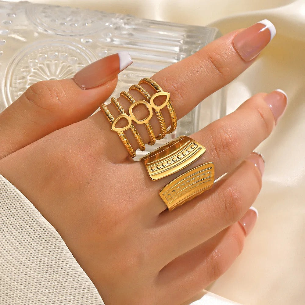 TWIL RING AESTHETE