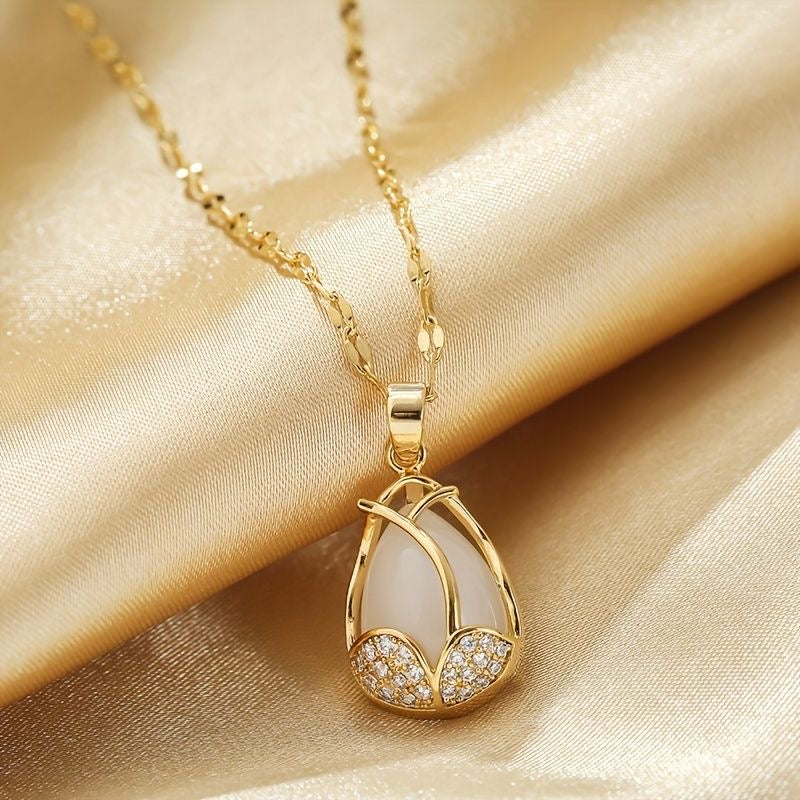 LOTUS necklace