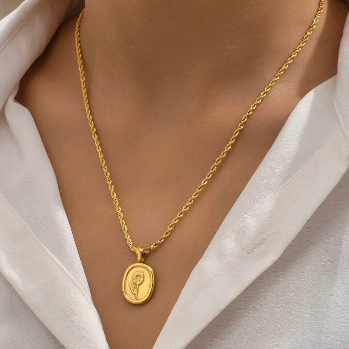 FLORA GOLDEN necklace