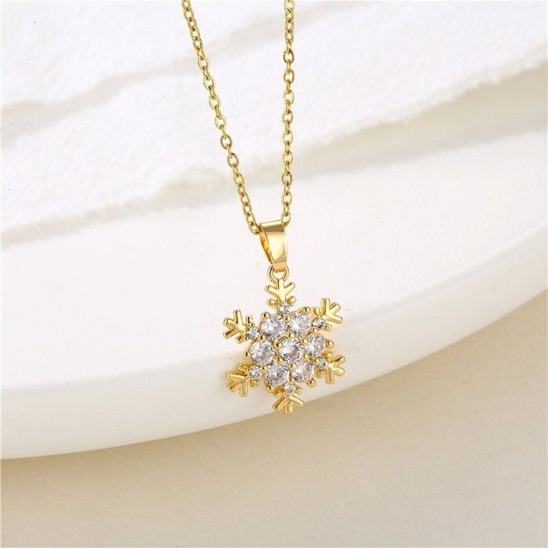DIAMOND SNOW necklace