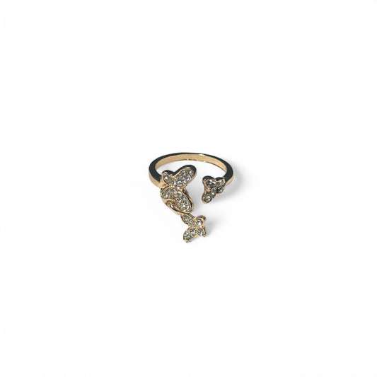 Pretty butterfly ring