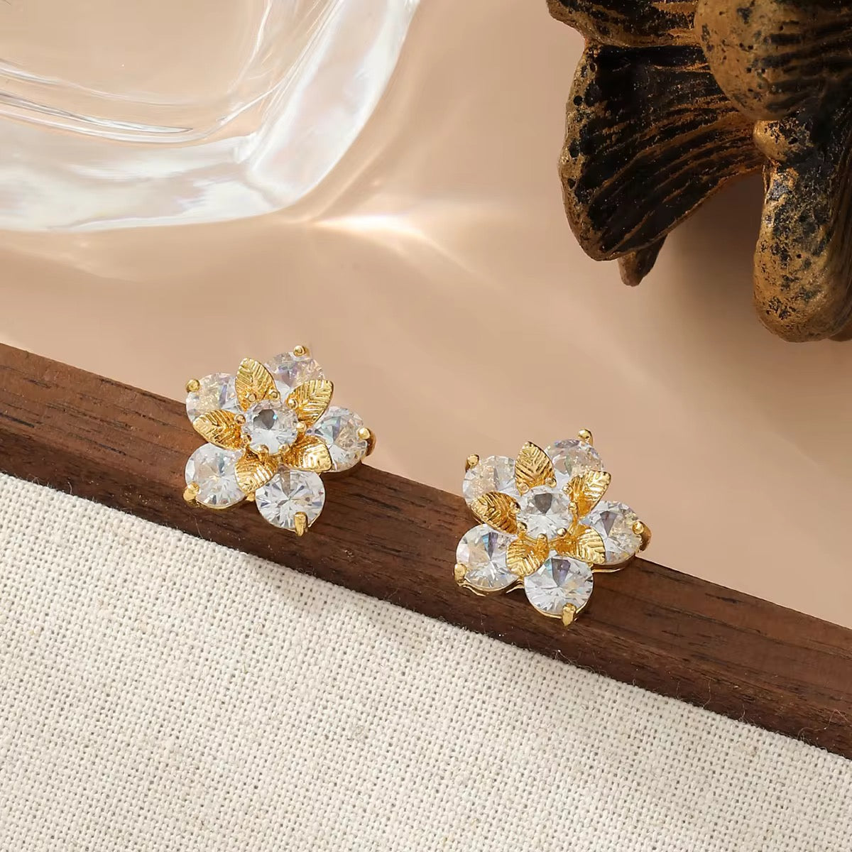FLORAL NECKLACE SET
