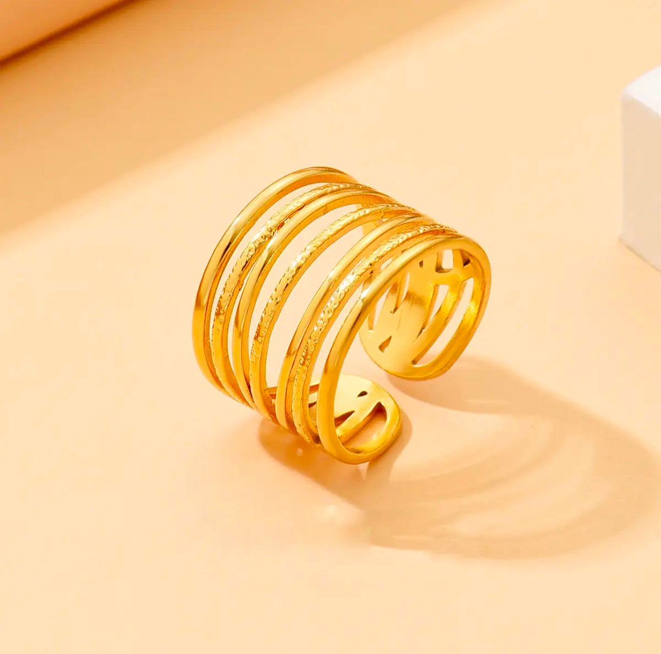 LAUER RING AESTHETE