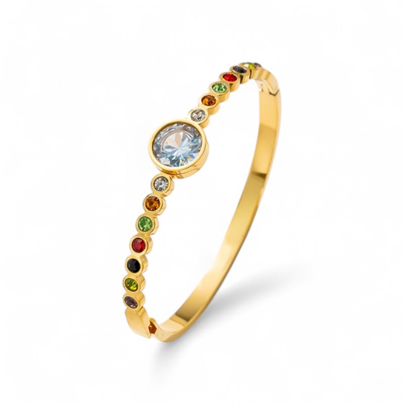 Bracelet of stones