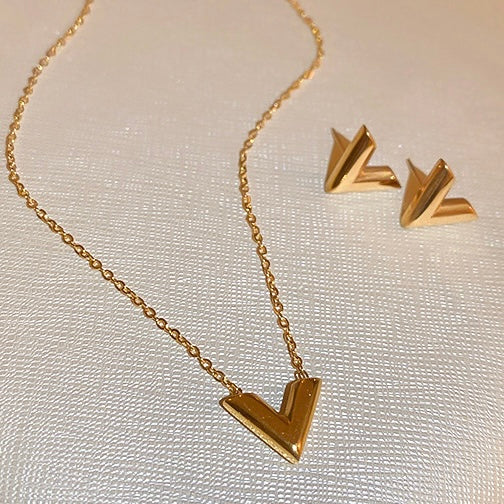 VERS NECKLACE SET