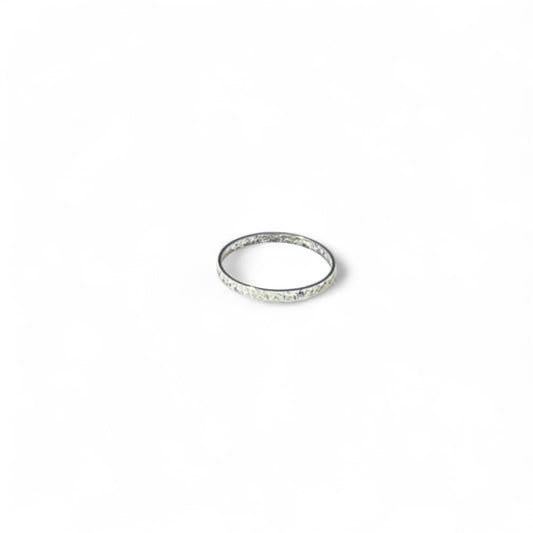 Thin ring