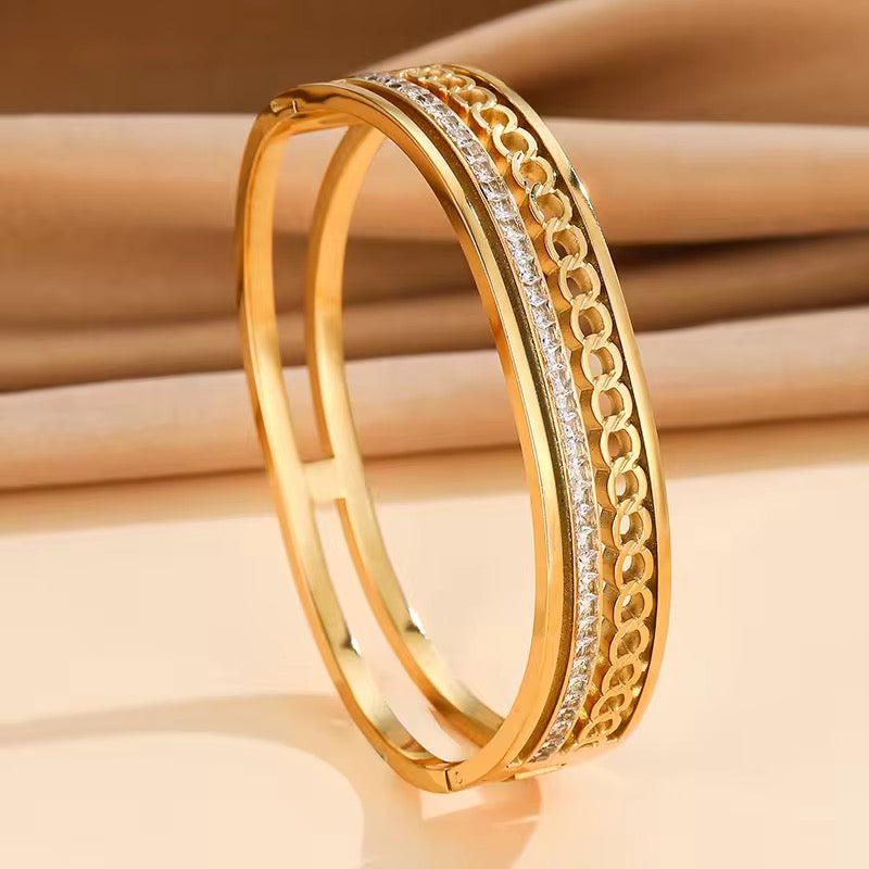 Stacked bracelet