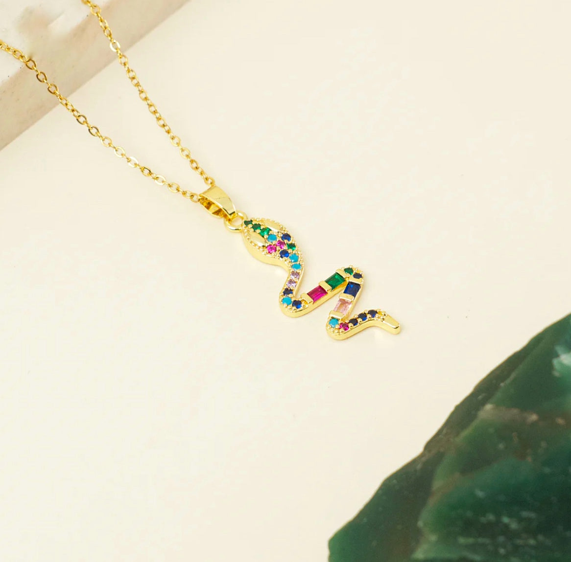 SERPENT necklace