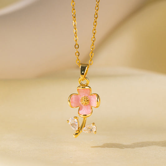 PINKY FLORAL necklace