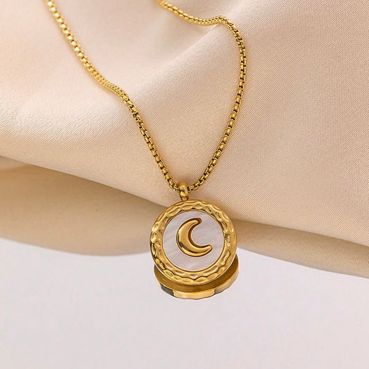 MOON NECKLACE