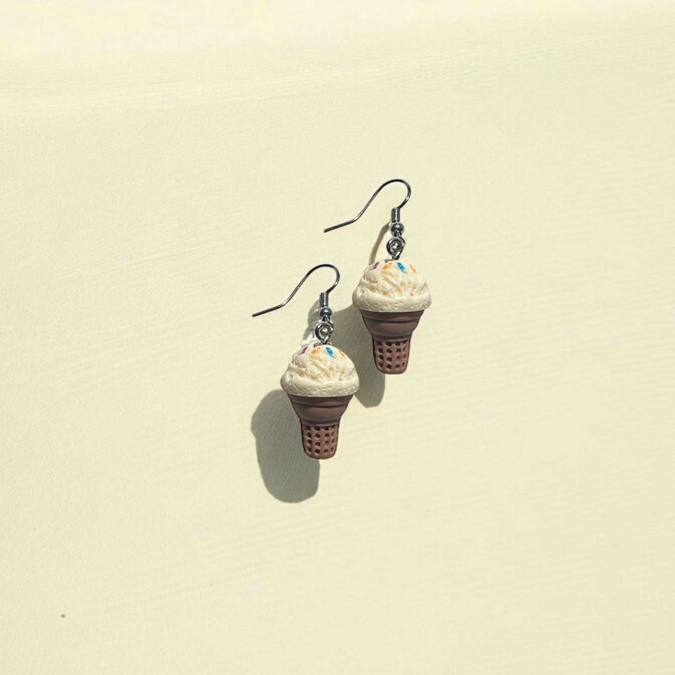 Ice cream earring