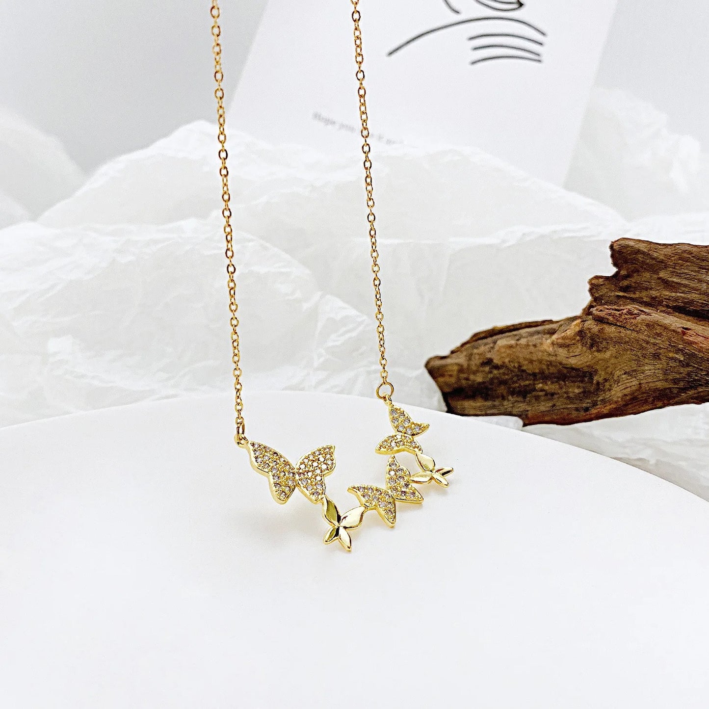 BUTTERFLY STONE Necklace