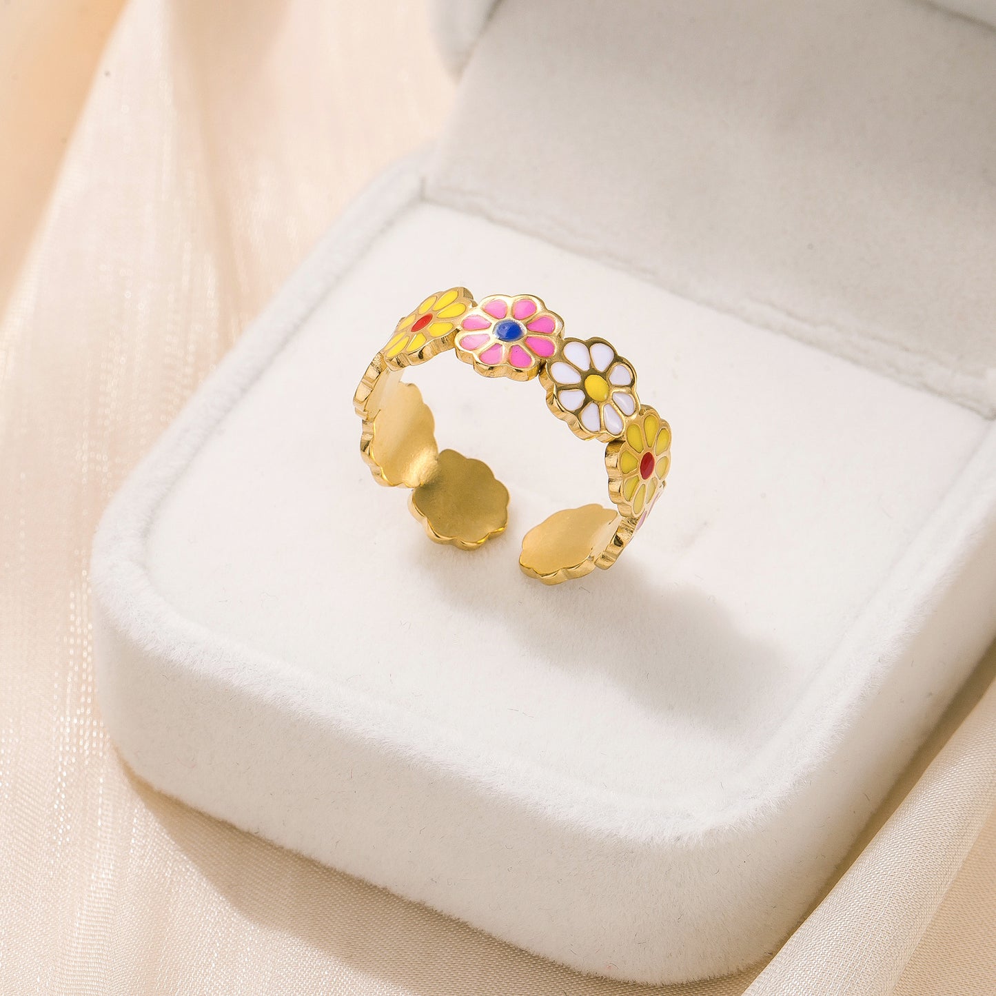 ENAMEL FLORA AESTHETE RING