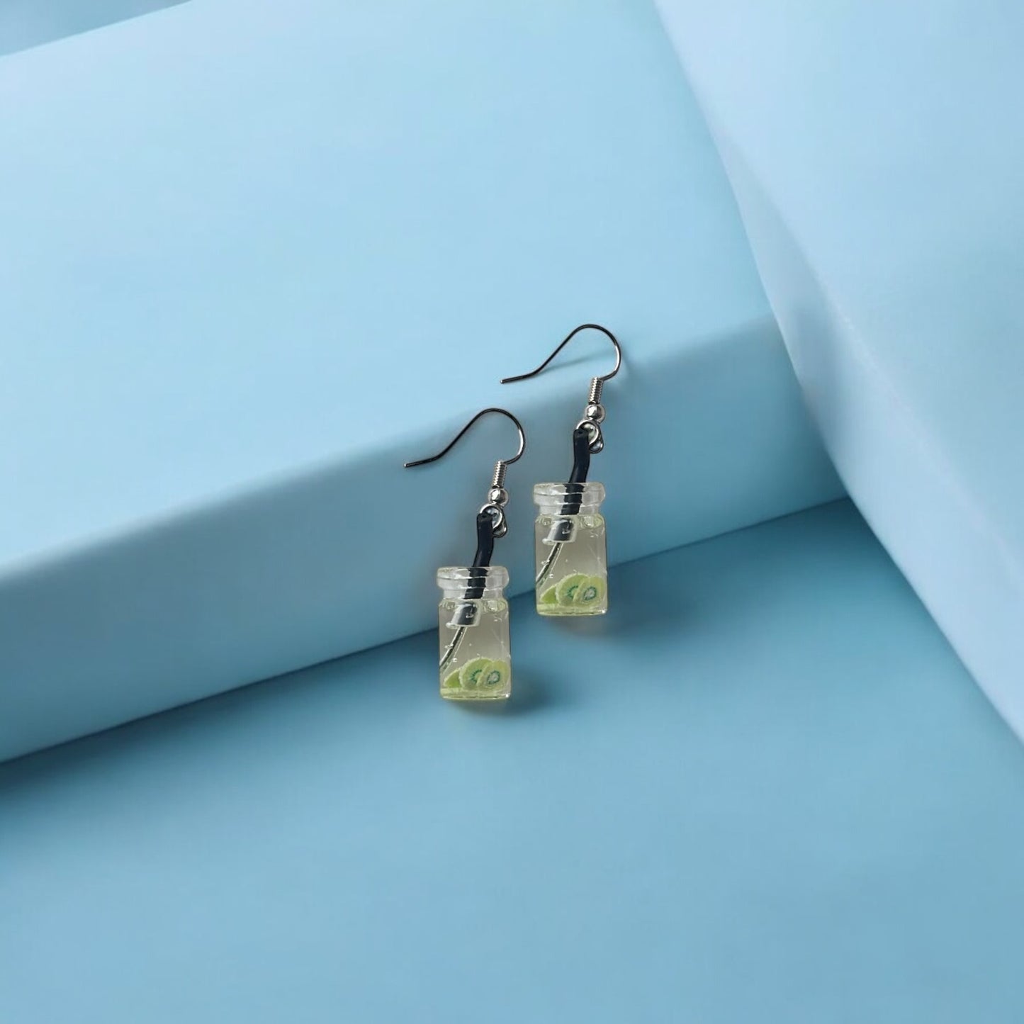 Kiwi drink earring