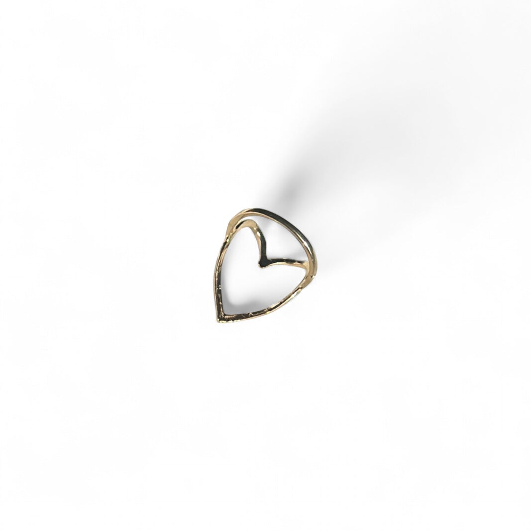 Simple heart ring