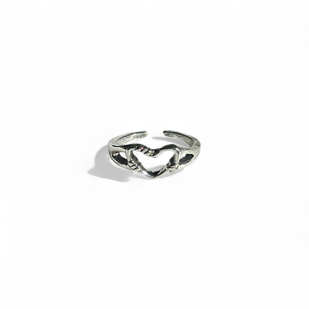 Knots heart ring silver