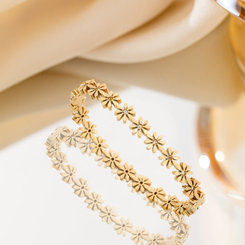 Flower bracelet